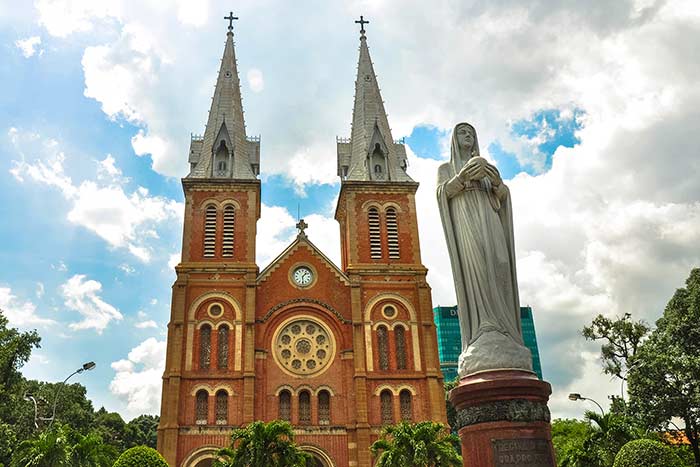 ho chi minh city in 1, 2 or 3 days guide cathedral